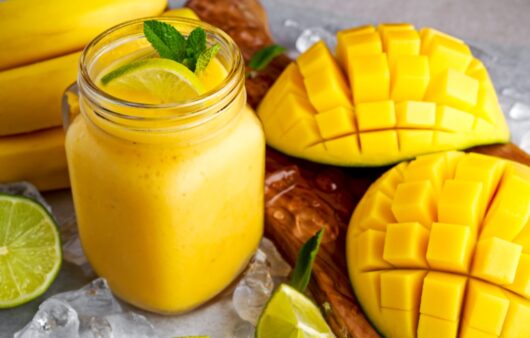 smoothie mangue banane et citron vert